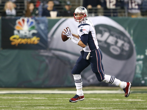 Tom brady best sale shoes tb12