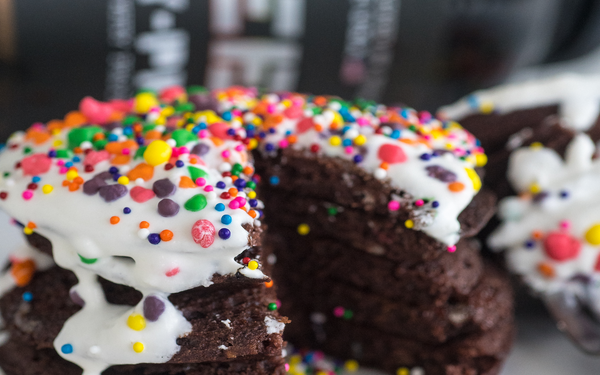 Chocolate Cake Protein Pancakes - Steel Supplements