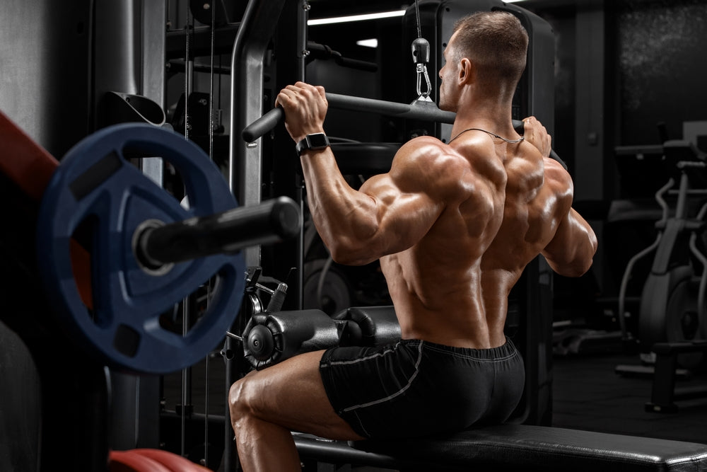 How To Use The Lat Pulldown Machine For Best Results - Steel Supplements