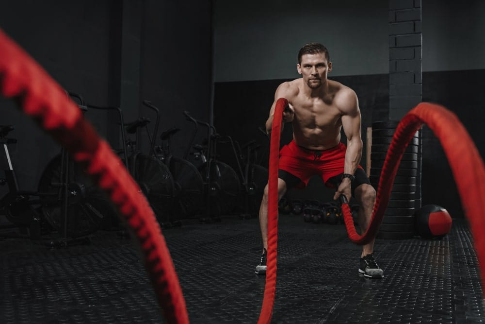 10 Benefits of Training With Battle Ropes