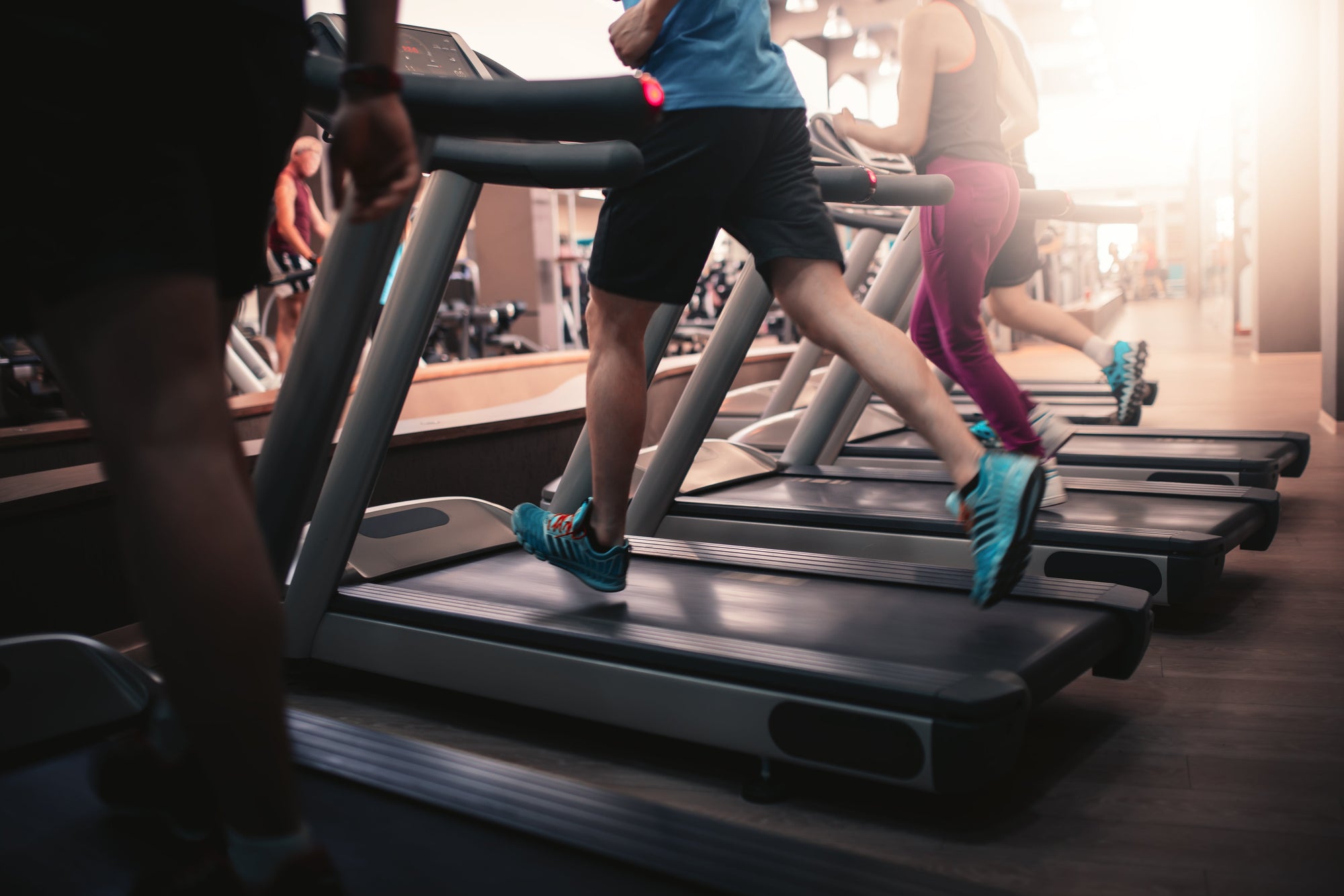 Gym Etiquette 101: Avoid These 15 Mistakes!