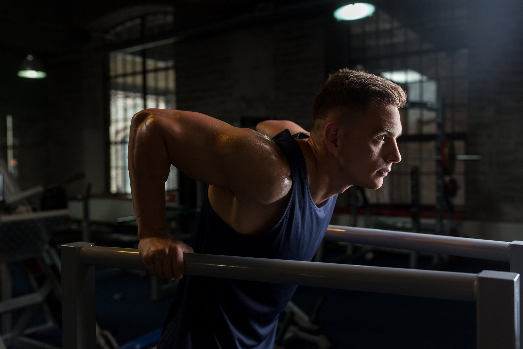 10 Best Bodyweight Tricep Exercises for Bigger Arms